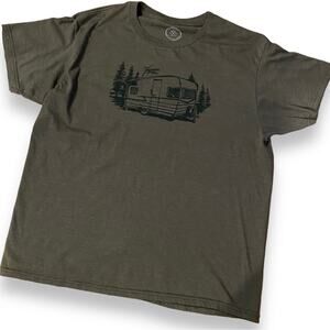 VOYAGER The Pursuit of Adventure Tee Size Extra Large XL Olive Green Camper